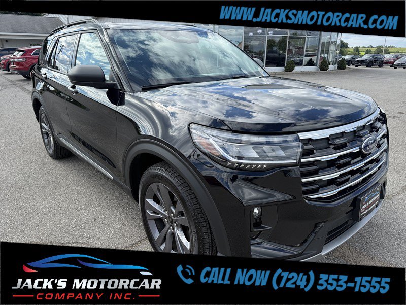Used 2025 Ford Explorer Active w/ Active Comfort Package AWD/4WD image 12