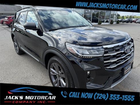 Used 2025 Ford Explorer Active w/ Active Comfort Package AWD/4WD image 12