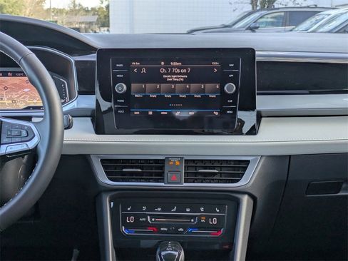 New 2026 Volkswagen Taos SEL image 21