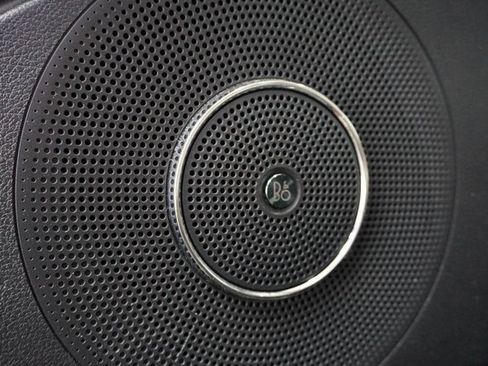 Used 2024 Ford Expedition Limited image 11