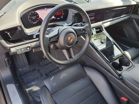 Used 2025 Porsche Panamera w/ Premium Package RWD image 18