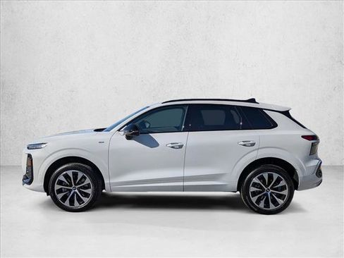 New 2026 Audi Q3 quattro 2.0T AWD/4WD image 5