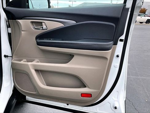 Used 2022 Honda Pilot EX-L image 26