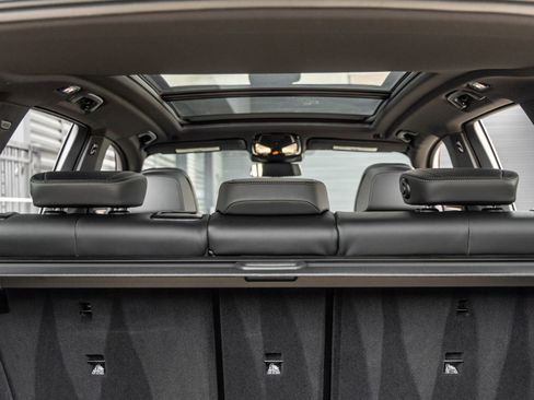 Used 2026 BMW X5 M60i w/ Climate Comfort Package image 41