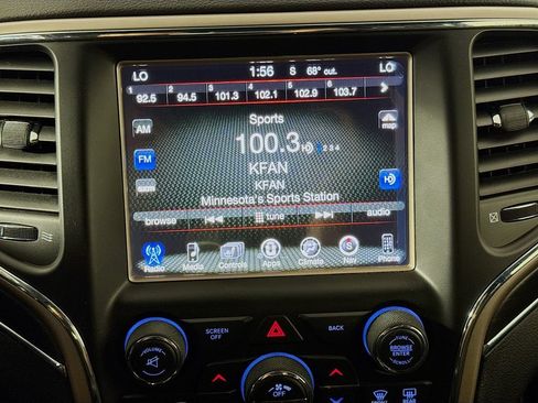 Used 2017 Jeep Grand Cherokee Limited w/ Trailer Tow Group IV AWD/4WD image 17