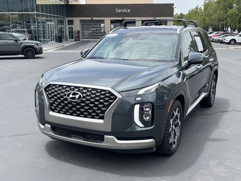 Used 2022 Hyundai Palisade Calligraphy w/ Winter Package AWD/4WD image 2