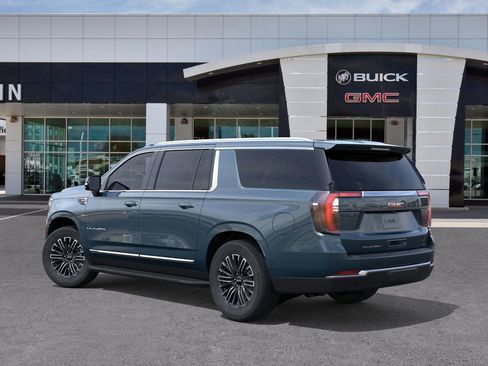 New 2026 GMC Yukon XL Elevation w/ LPO, Floor Liner Package image 3