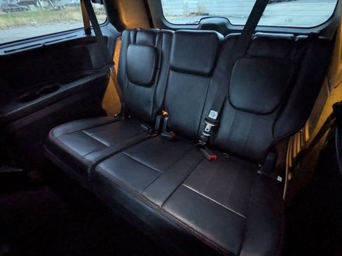 Used 2014 Dodge Grand Caravan R/T w/ Safety Sphere Group image 19