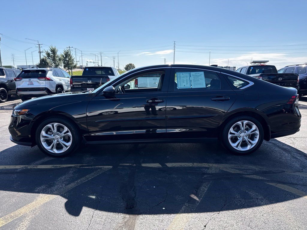 Certified 2025 Honda Accord LX image 9