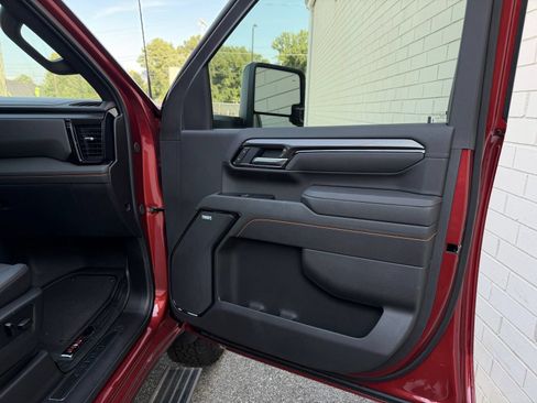 Used 2026 GMC Sierra 2500 AT4 w/ AT4 Premium Plus Package AWD/4WD image 34