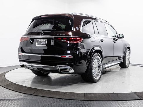 Certified 2024 Mercedes-Benz Maybach GLS 600 4MATIC image 35