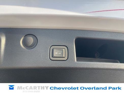 New 2026 Chevrolet Equinox ACTIV w/ Convenience Package III AWD/4WD image 12
