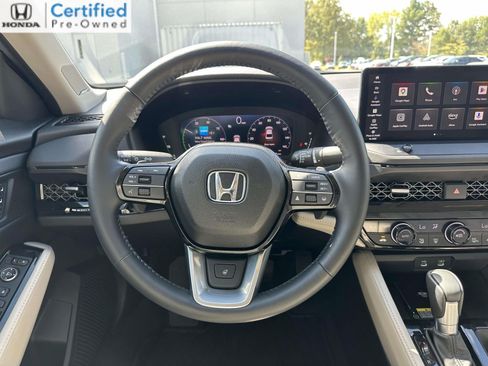 Certified 2025 Honda Accord Touring image 11