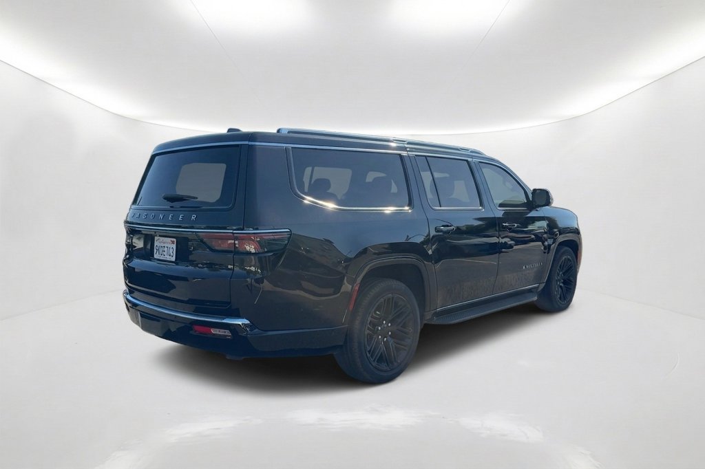 Used 2023 Jeep Wagoneer L 2WD w/ Convenience Group I image 6
