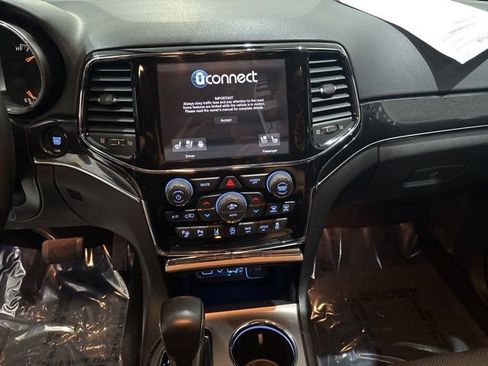 Used 2020 Jeep Grand Cherokee Trailhawk w/ Trailhawk Luxury Group image 21