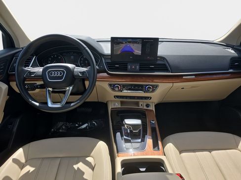 Certified 2023 Audi Q5 2.0T Premium w/ Convenience Package image 10