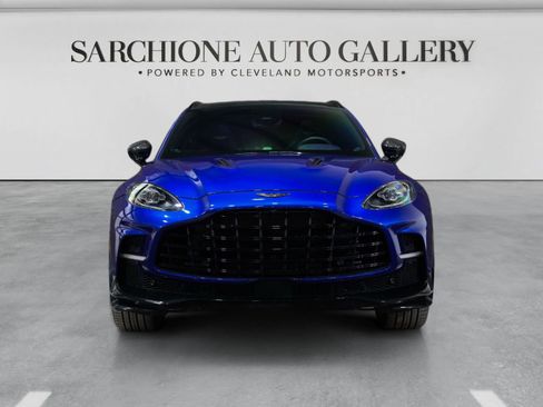 Used 2025 Aston Martin DBX 707 image 10