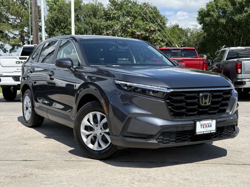 Used 2025 Honda CR-V LX image 2