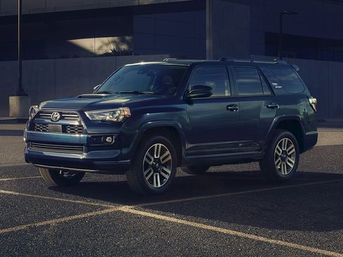 Used 2022 Toyota 4Runner TRD Off-Road AWD/4WD image 1