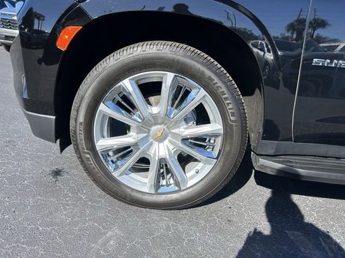 Used 2023 Chevrolet Suburban High Country w/ Max Trailering Package image 9