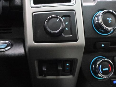 Used 2017 Ford F350 Lariat w/ Lariat Ultimate Package image 50