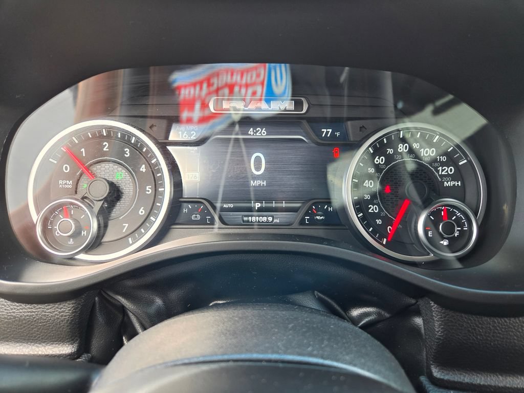 Used 2026 RAM 1500 Laramie AWD/4WD image 18