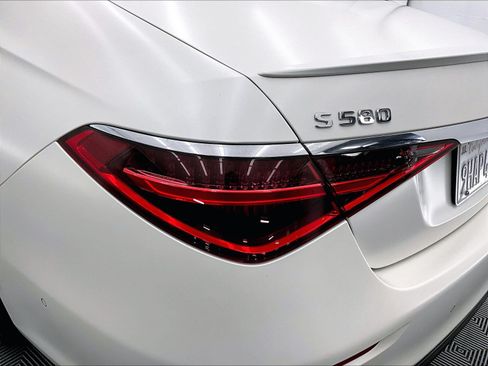 Certified 2023 Mercedes-Benz S 580 4MATIC Sedan image 27