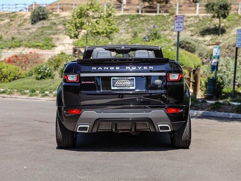 Used 2018 Land Rover Range Rover Evoque SE Dynamic AWD/4WD image 4