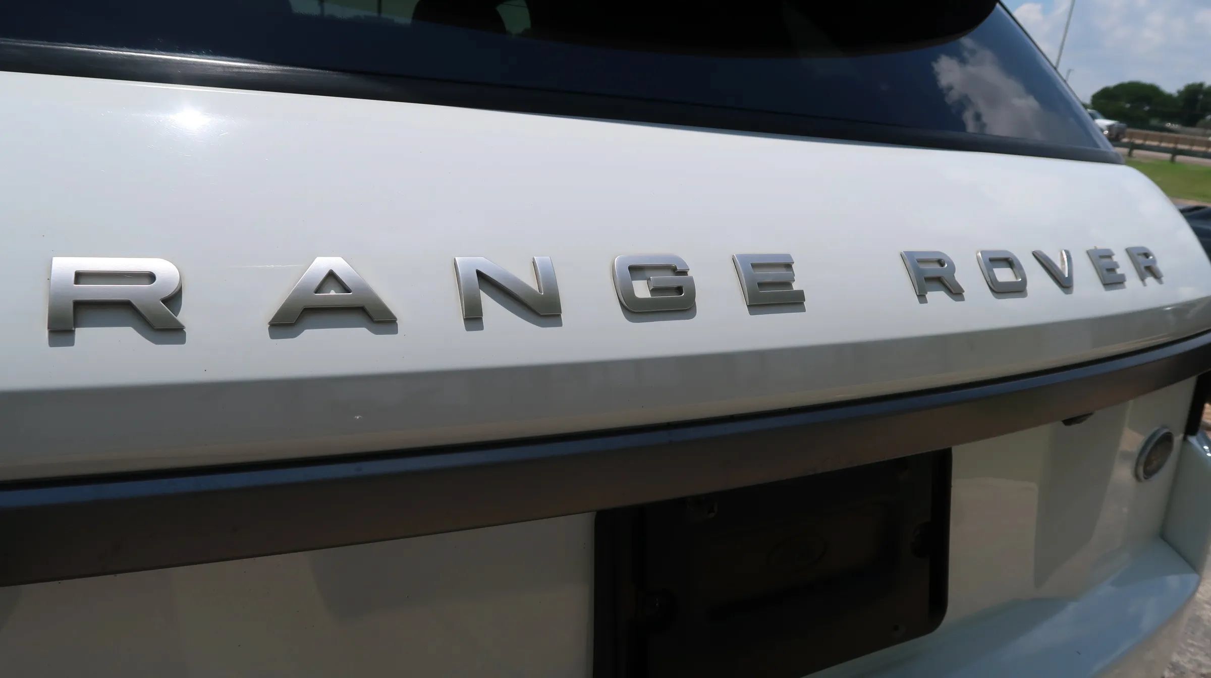 Used 2019 Land Rover Range Rover Evoque AWD/4WD image 53