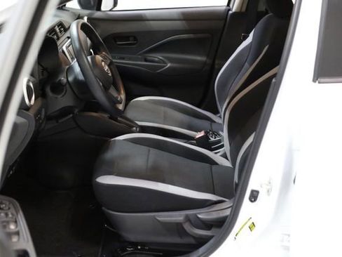 Certified 2025 Nissan Versa S w/ Trunk Package image 8