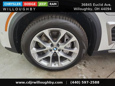 Used 2026 BMW X5 xDrive50e w/ Climate Comfort Package AWD/4WD image 43