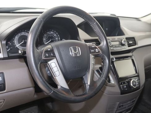 Used 2016 Honda Odyssey Touring image 6
