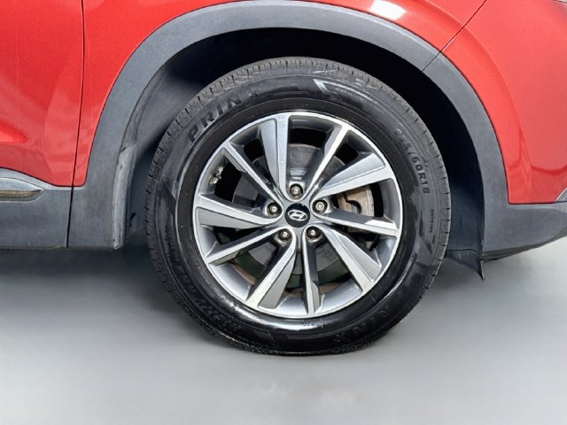 Used 2019 Hyundai Santa Fe SEL FWD image 31