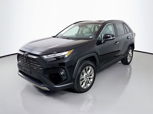 Used 2023 Toyota RAV4 Limited AWD/4WD image 3