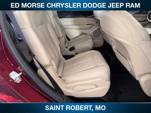 New 2025 Jeep Grand Cherokee L Limited w/ Luxury Tech Group II AWD/4WD image 33