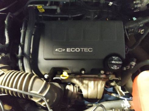 Used 2017 Chevrolet Trax LS image 30