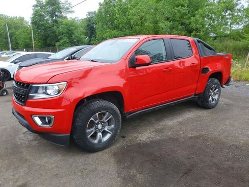 Used 2019 Chevrolet Colorado Z71 AWD/4WD image 2