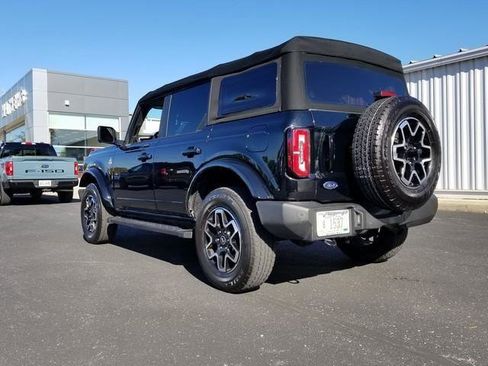 Used 2022 Ford Bronco Outer Banks image 6