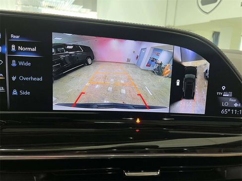 Used 2022 Cadillac Escalade Premium Luxury image 21