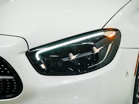 Certified 2022 Mercedes-Benz E 350 Sedan image 7