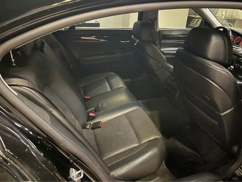 Used 2012 BMW 750Li image 11