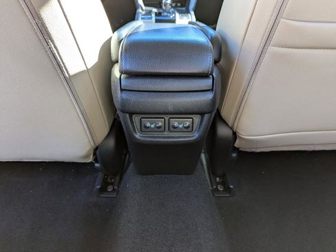 Used 2016 Honda Civic Touring image 38