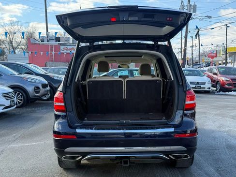 Used 2017 Mercedes-Benz GLS 450 4MATIC image 9