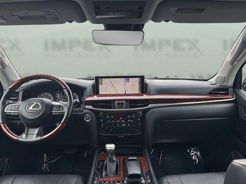 Used 2016 Lexus LX 570 4WD image 15