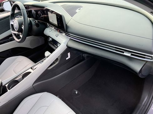 New 2026 Hyundai Elantra Limited FWD image 23