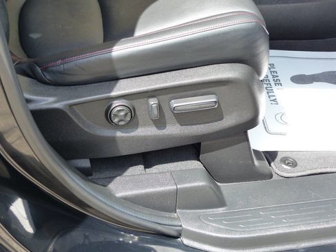 Used 2024 Honda Odyssey Sport image 40