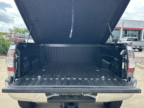 Used 2013 Toyota Tacoma PreRunner w/ SR5 Pkg RWD image 27