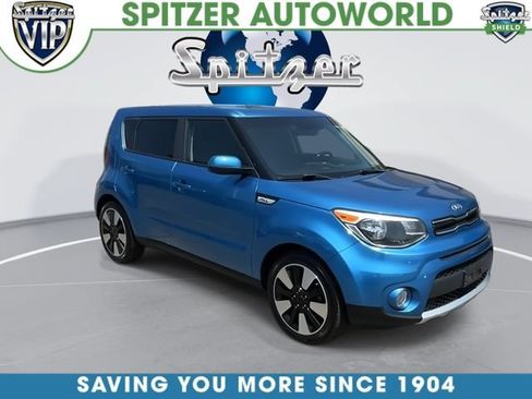 Used 2018 Kia Soul + FWD image 2