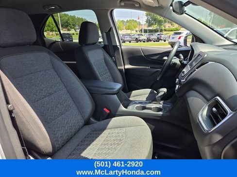 Used 2024 Chevrolet Equinox LT FWD image 16