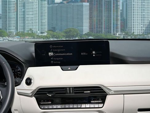 New 2024 MAZDA CX-90 Plug-In Hybrid w/ Premium Plus AWD/4WD image 22